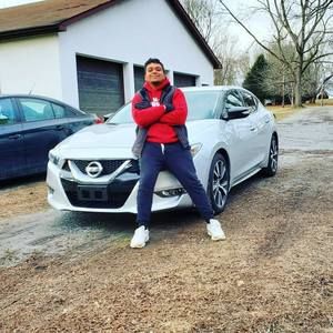 Meet your Posher, Jonathan